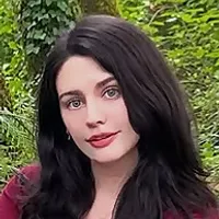 Adina Luna