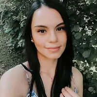 Andrea V.