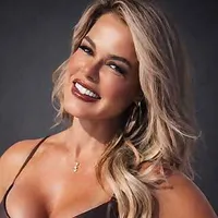 Cristianne Menezes Moliterno