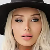 Daniella Chávez