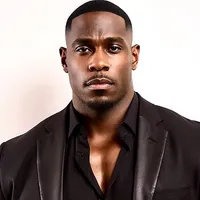 Derrick Jaxn