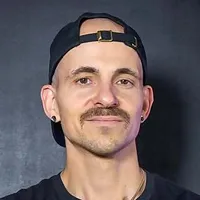 Tobi Nuevo