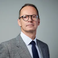 Dr. Andrew K. G. Hildreth
