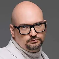 Ethan Iverson