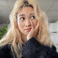 Van Le