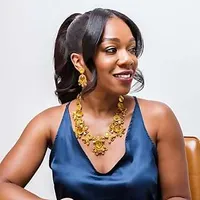 Dr. Alicia Hodge