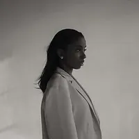 Demi B.