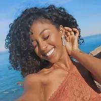 Jennelle Eliana
