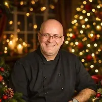 Peter Minaki