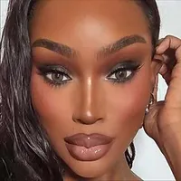 Kiah Naomi