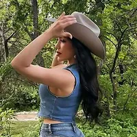 Laurel Baquero