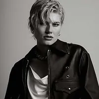 Lea Oude Engberink