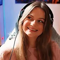 Lili Streameuse
