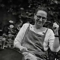 Lisa Naples