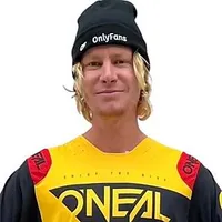 Logan Karnow