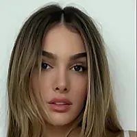 Lyna Perez