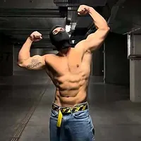 Iam Maks