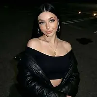 Mia