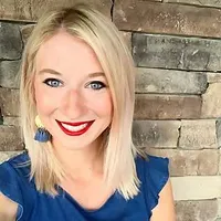 Kelli