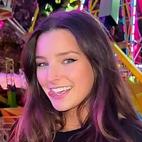 Nicole T