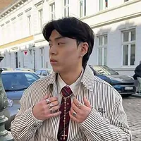 Ou Xiang Zhou