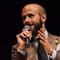 Simon Crompton