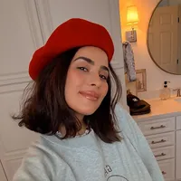 Sazan Hendrix