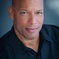Shawn Ray