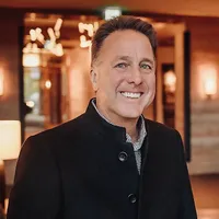 Dennis Collins