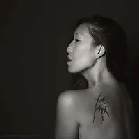 Joanne Lee Molinaro