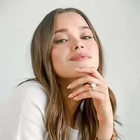 Valeria Lipovetsky