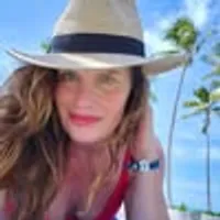 Monika Schnarre