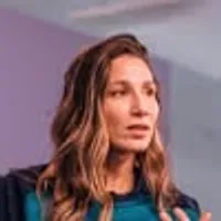 Nicole Davis