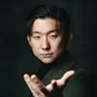Pyong Lee